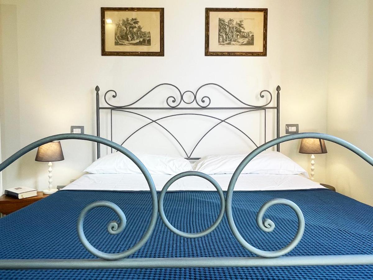 Oliveta Blu: Elegante A Due Passi Dal Centro Appartement Siena Buitenkant foto